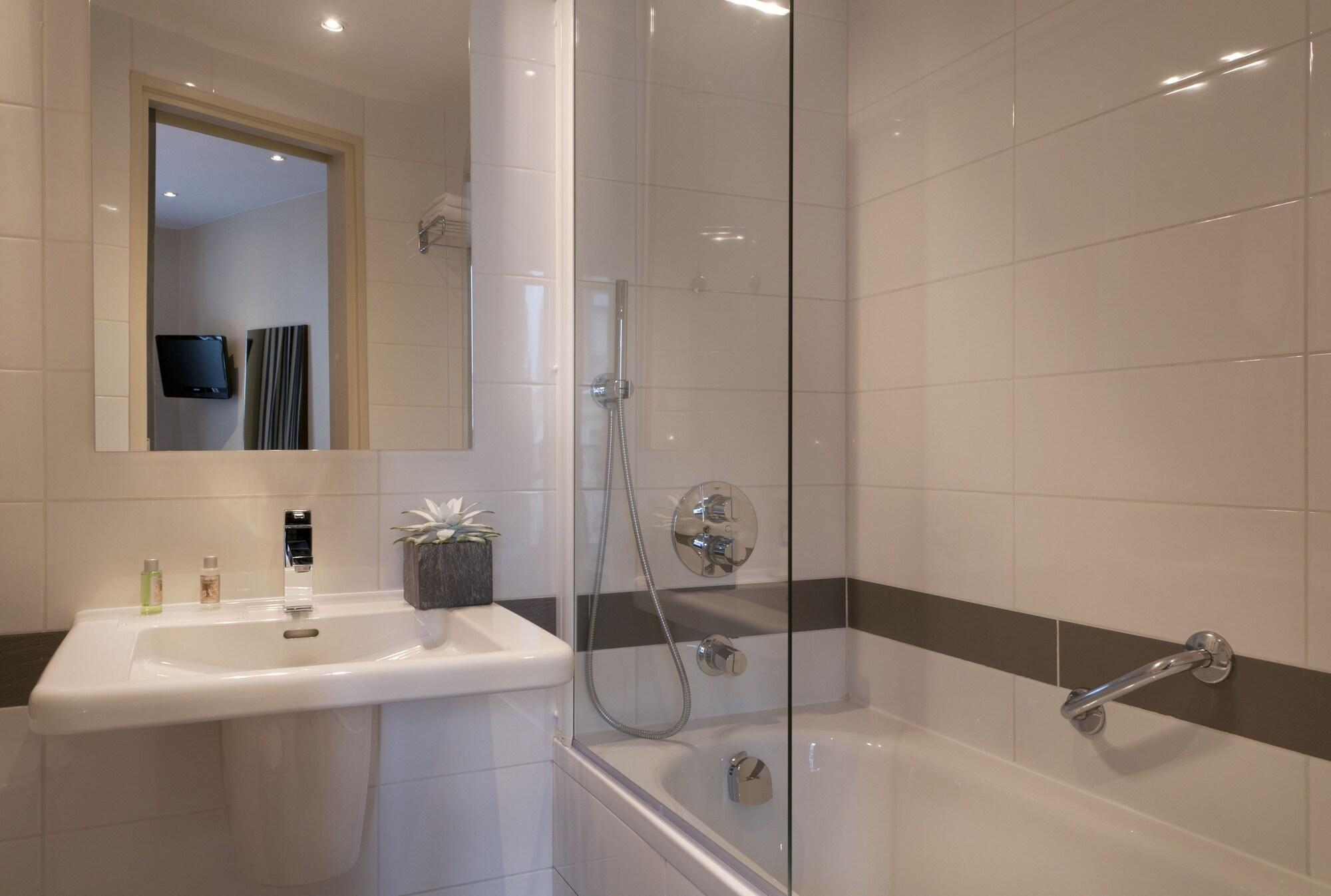 Verlain Paris Ngoại thất bức ảnh